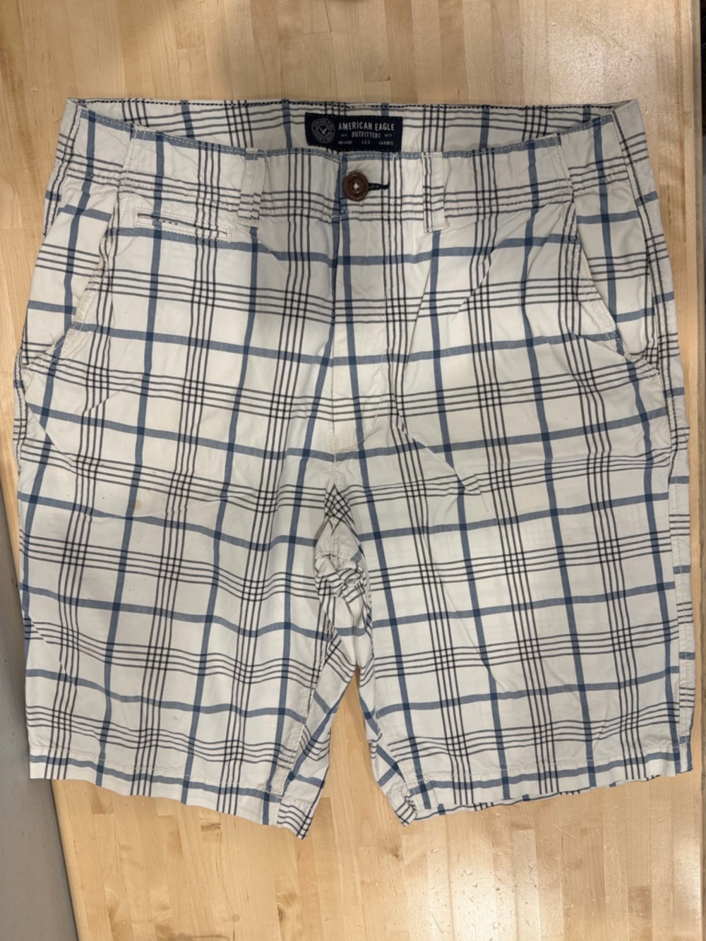 American Eagle Outfitters White and Blue Plaid Cargo Shorts